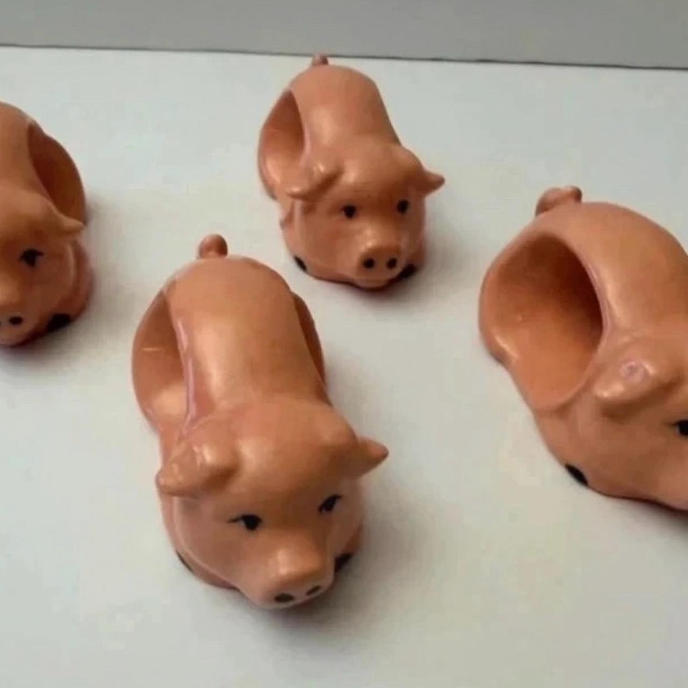 Vintage Ceramic Pig Napkin Rings Set of 4 Pink Farmhouse Country Table Decor